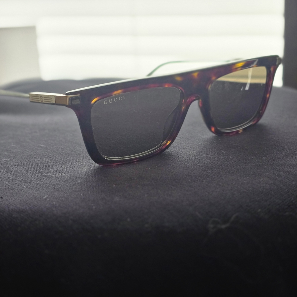 Gucci Black Sunglasses
